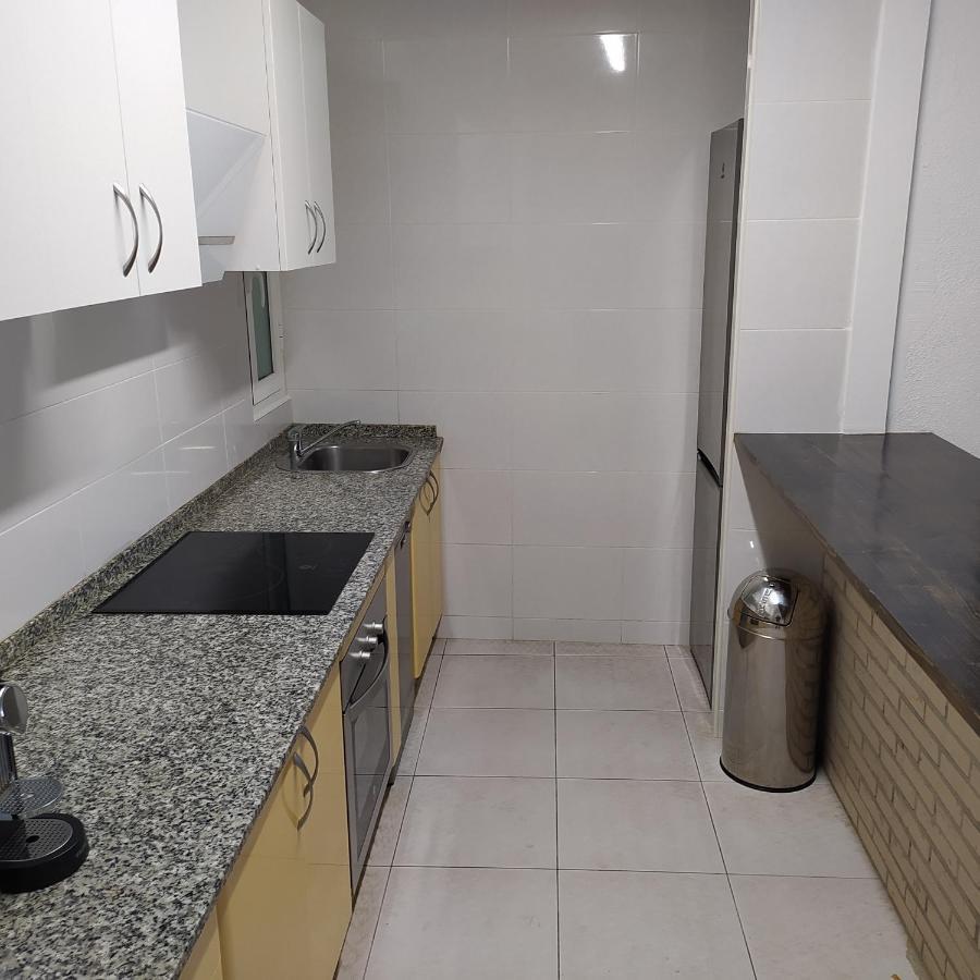 Апартаменти Apartamento Barcelona 10 Салоу Екстер'єр фото